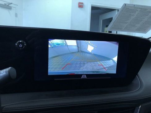 Used 2025 Buick Encore GX Preferred image 28