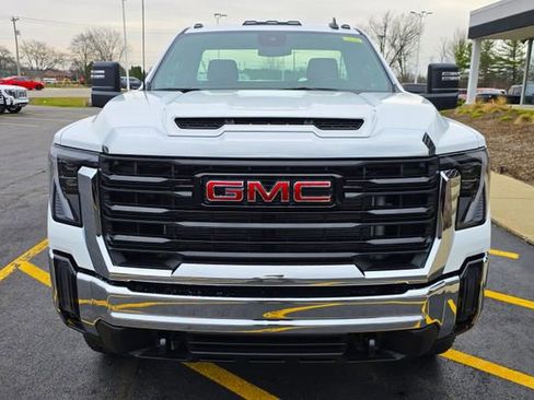 New 2026 GMC Sierra 3500 Pro w/ LPO, GMC Protection Package AWD/4WD image 2