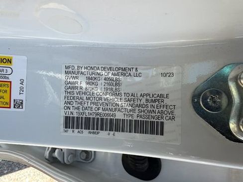 Used 2024 Honda Civic EX-L image 31