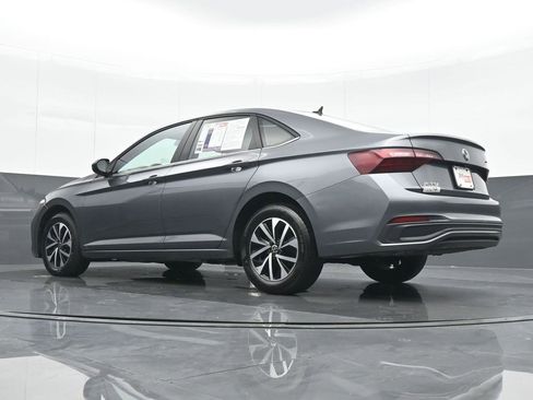 Used 2024 Volkswagen Jetta S image 19