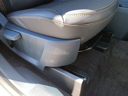 New 2026 Ford Maverick Tremor image 33