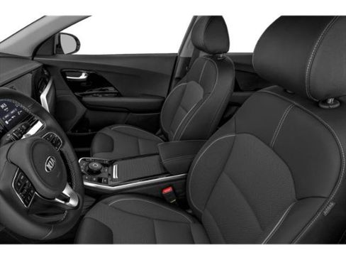 Certified 2021 Kia Niro EX w/ Cold Weather Package image 12