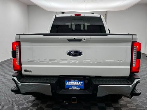 Used 2023 Ford F250 Lariat w/ Lariat Ultimate Package AWD/4WD image 10