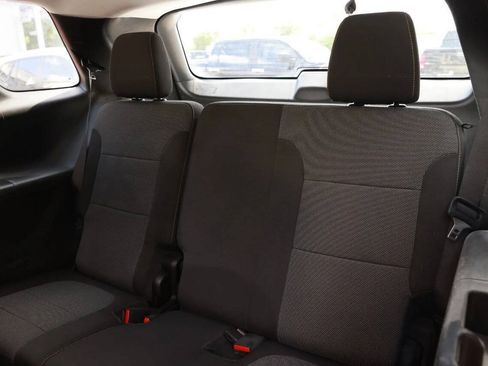 Used 2019 Chevrolet Traverse LS FWD image 33