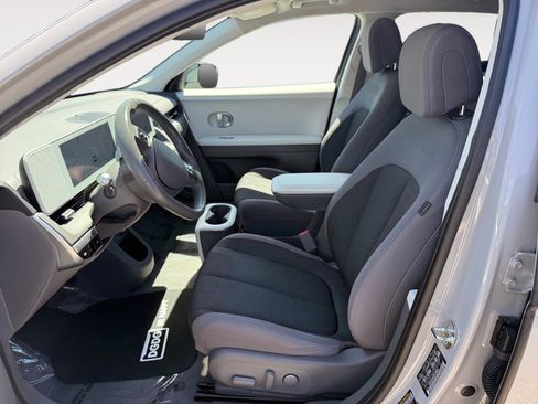 Used 2024 Hyundai Ioniq 5 SEL RWD image 10