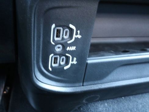 New 2024 RAM 2500 Tradesman w/ Chrome Appearance Group image 30