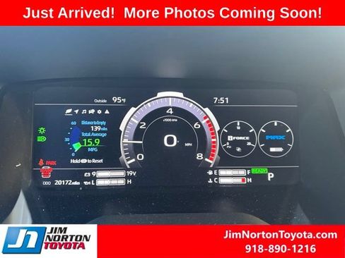 Used 2024 Toyota Sequoia Limited w/ Tow Technology Package AWD/4WD image 12