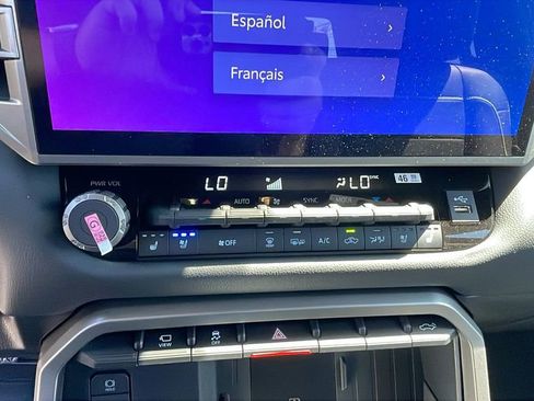 New 2026 Toyota Tundra Limited AWD/4WD image 19