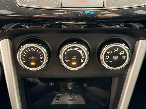 Used 2017 Mitsubishi Lancer ES FWD image 13