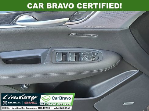 Used 2025 Cadillac XT5 Premium Luxury image 23