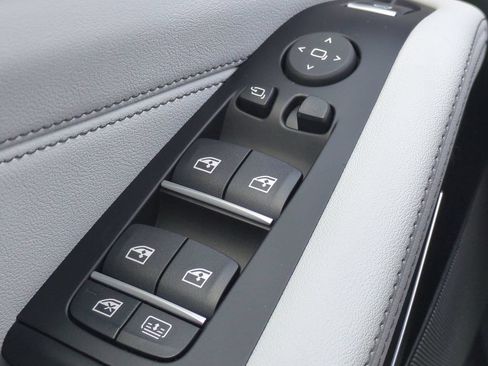 New 2027 BMW X7 xDrive40i w/ M Sport Package AWD/4WD image 24