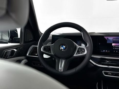 New 2026 BMW X7 xDrive40i w/ M Sport Package image 11