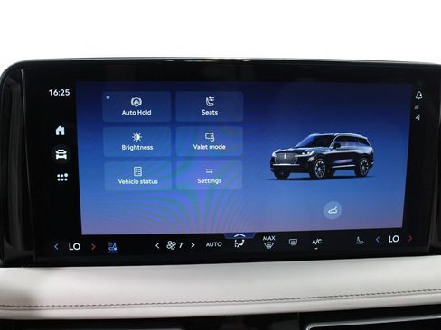 New 2025 Lincoln Aviator Premiere w/ Equipment Group 101A image 54