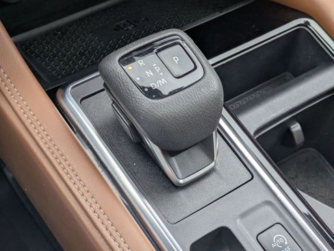 Certified 2023 Nissan Pathfinder Platinum image 23