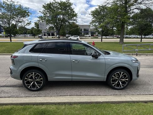New 2026 Audi Q3 quattro 2.0T AWD/4WD image 37