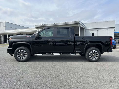 New 2026 Chevrolet Silverado 2500 Custom w/ Custom Value Package image 6