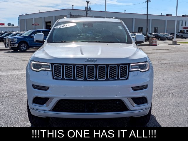 Used 2019 Jeep Grand Cherokee Summit AWD/4WD image 3