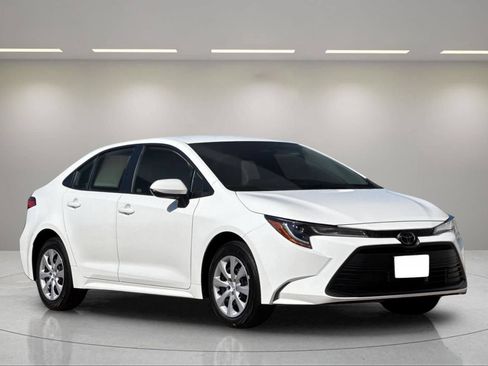 New 2026 Toyota Corolla LE FWD image 1