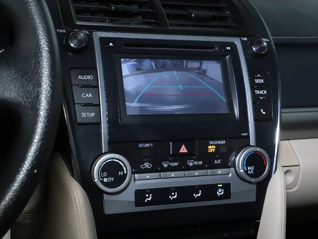 Used 2014 Toyota Camry LE FWD image 31