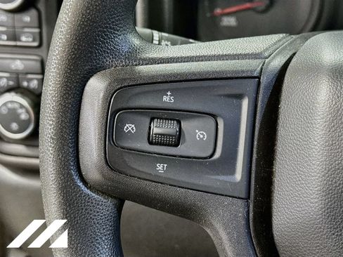 Used 2021 Chevrolet Silverado 1500 Custom AWD/4WD image 12