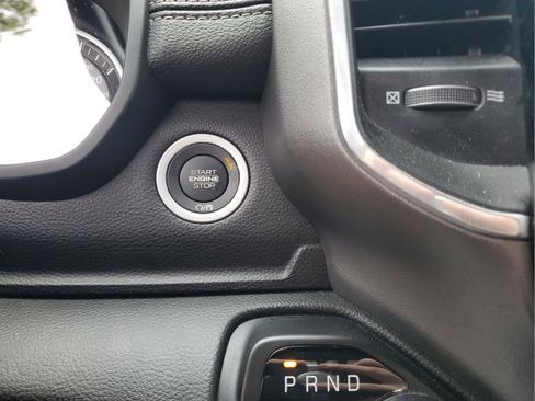 Used 2023 RAM 1500 Laramie AWD/4WD image 12
