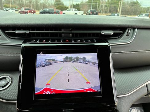 Used 2023 Jeep Grand Cherokee L Laredo image 19