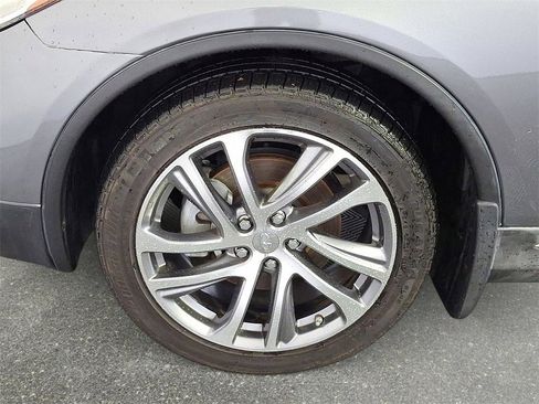 Used 2017 INFINITI QX50 Base w/ Premium Plus Package image 11