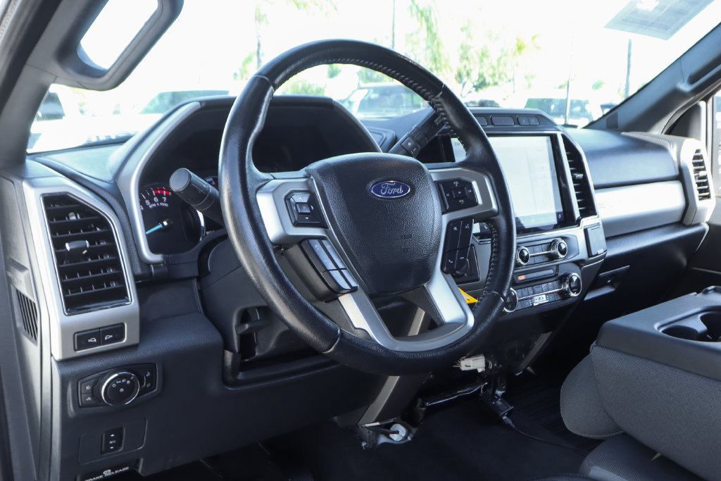 Used 2022 Ford F250 Lariat w/ Black Appearance Package AWD/4WD image 20