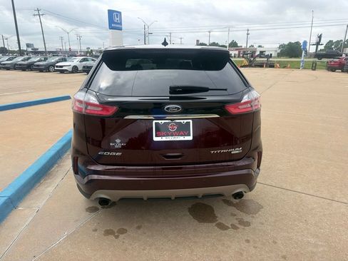 Used 2020 Ford Edge Titanium w/ Equipment Group 301A AWD/4WD image 8