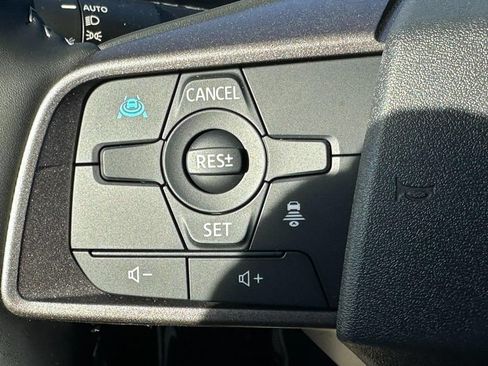 Used 2026 Nissan Sentra SL w/ Floor Mat Package FWD image 12