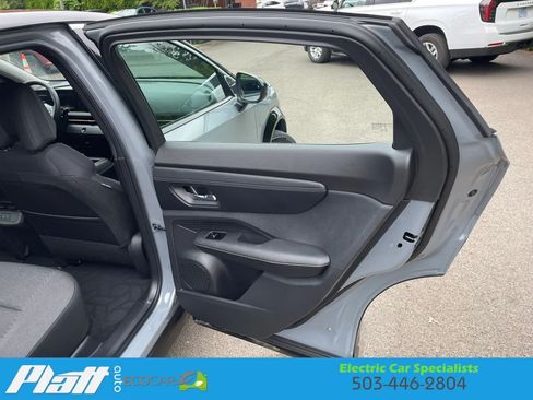 Used 2023 Nissan Ariya FWD image 45