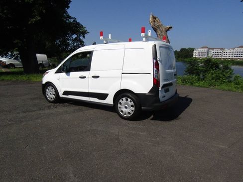 Used 2019 Ford Transit Connect XL FWD image 4