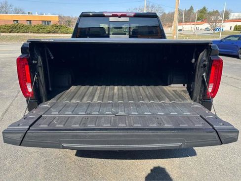 Used 2024 GMC Sierra 1500 Denali image 9