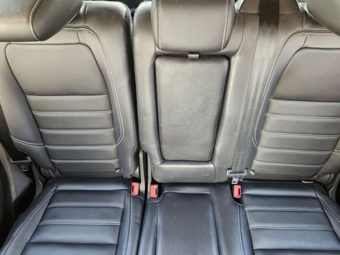 Certified 2019 Ford Escape Titanium AWD/4WD image 16