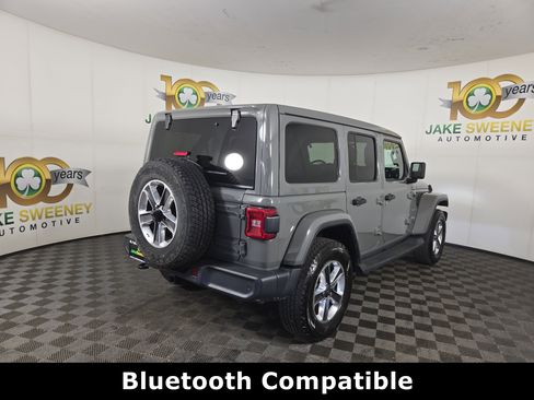 Used 2019 Jeep Wrangler Unlimited Sahara AWD/4WD image 10