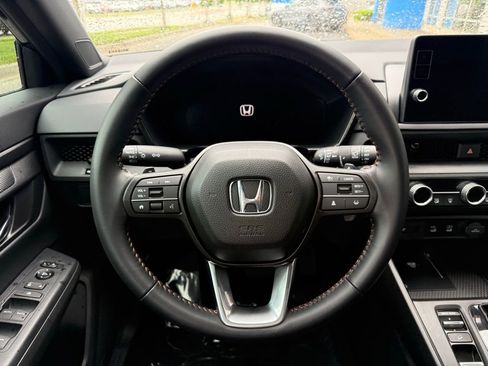 Used 2026 Honda CR-V Sport image 17