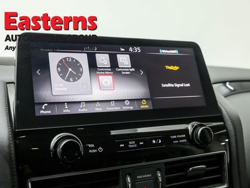 Used 2024 Nissan Armada SV image 19