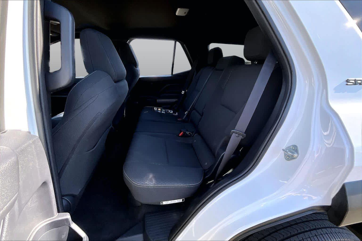 Certified 2025 Toyota 4Runner SR5 AWD/4WD image 20