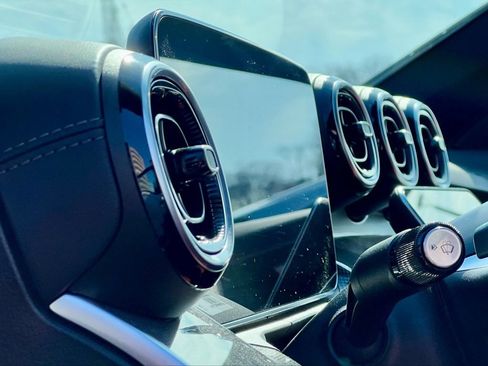 Used 2023 Mercedes-Benz C 43 AMG 4MATIC Sedan image 18