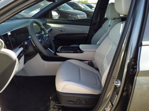 New 2026 Hyundai Tucson Limited image 7