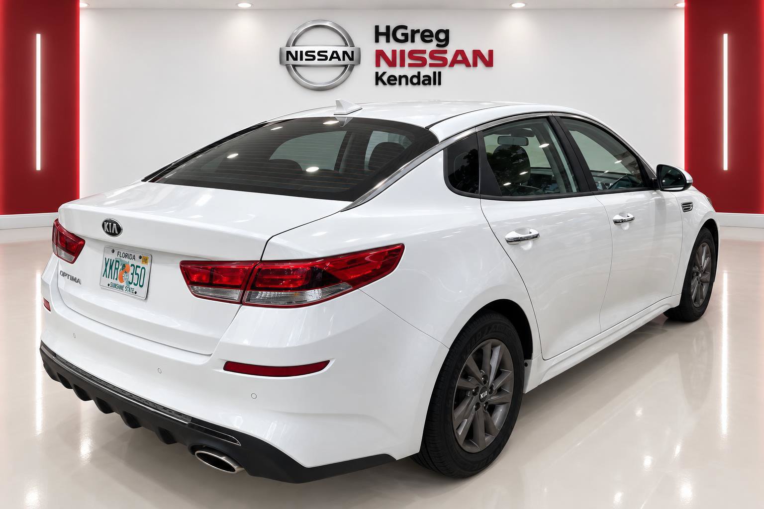 Used 2020 Kia Optima LX FWD image 4