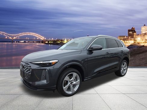 New 2025 Audi Q5 Premium Plus image 1