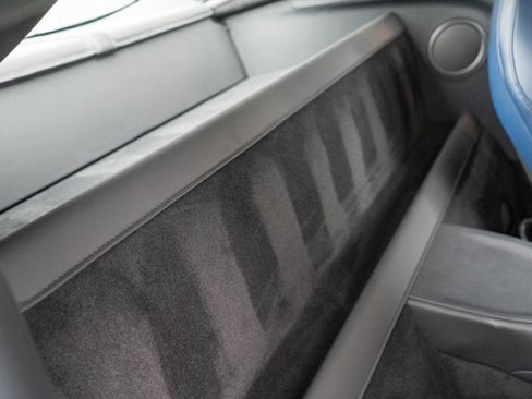 Used 2022 Aston Martin V8 Vantage Coupe image 29