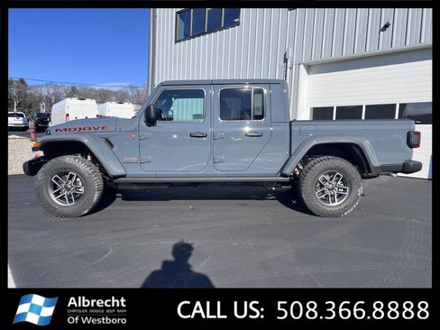 New 2026 Jeep Gladiator Mojave w/ Safety Group image 2