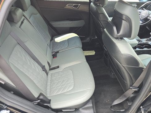 Used 2024 Kia Sportage X-Line w/ X-Line Premium Package AWD/4WD image 15