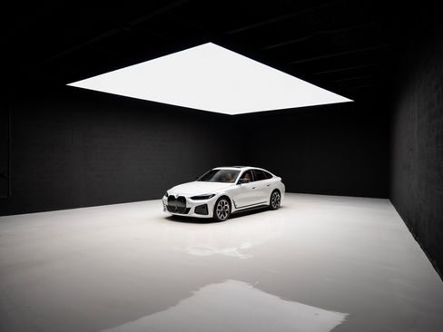 Used 2023 BMW i4 M50 w/ Premium Package image 85