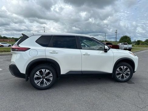 Used 2023 Nissan Rogue SV AWD/4WD image 6