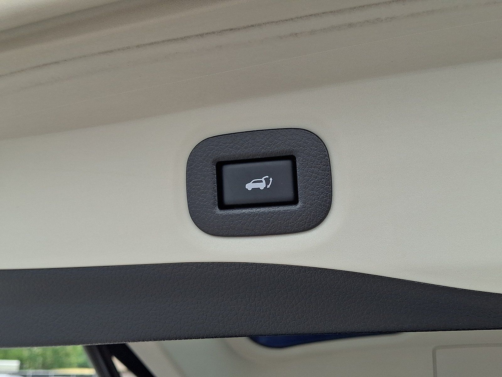 Used 2019 Nissan Rogue SV AWD/4WD image 28