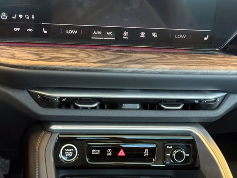 Certified 2025 Audi Q5 Premium w/ Convenience Package AWD/4WD image 28