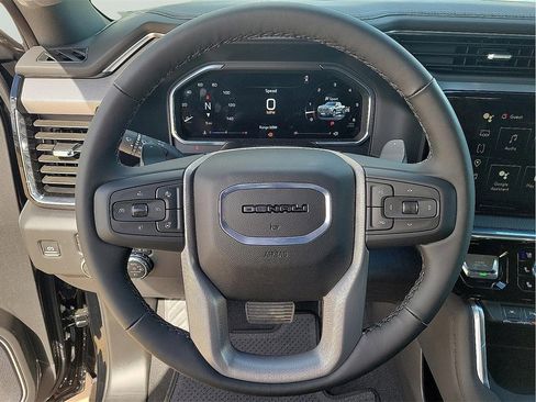 New 2026 GMC Sierra 1500 Denali w/ Denali Reserve Package image 16